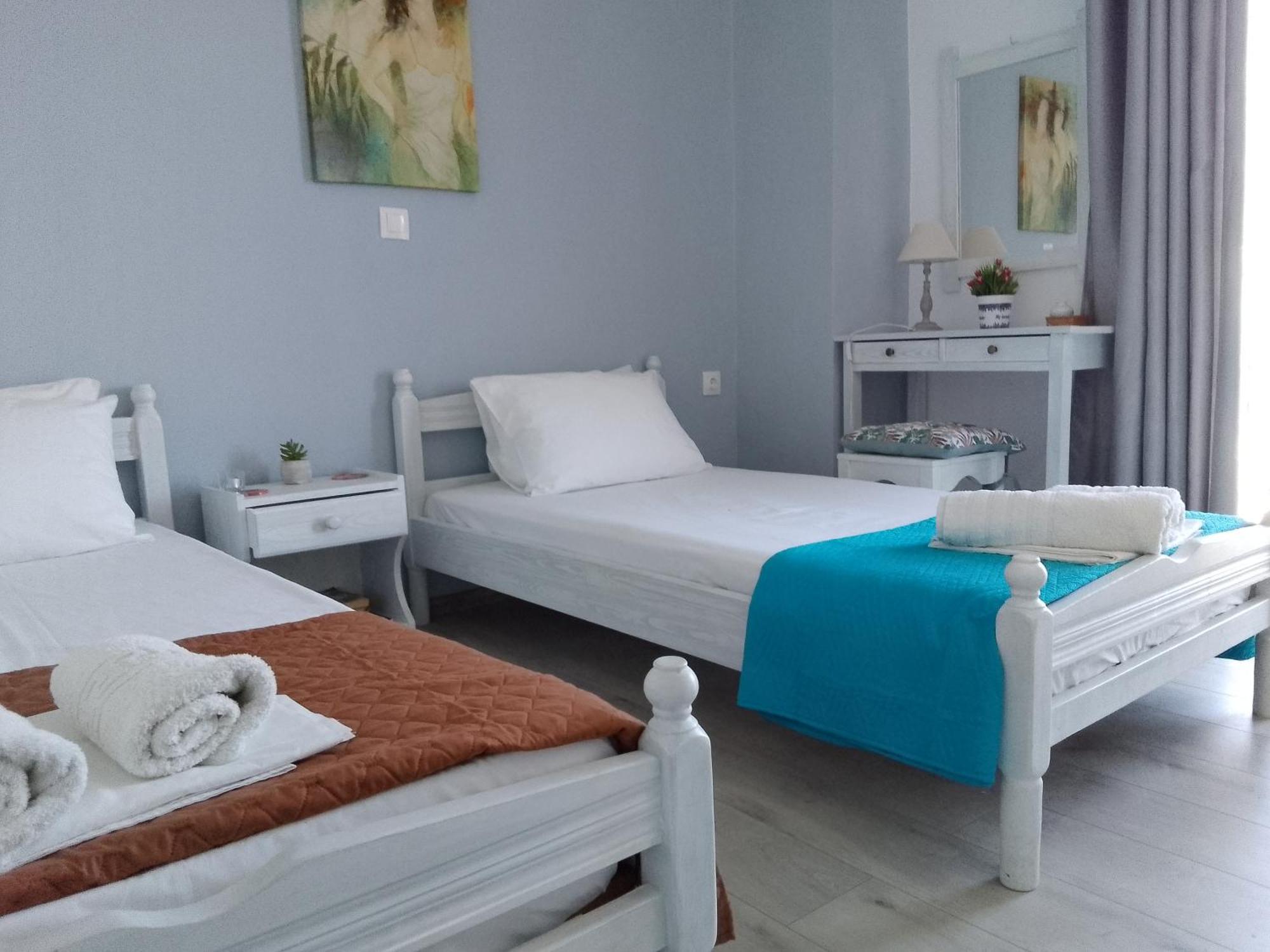Dimitris Apartments Messongi Mesongí Eksteriør billede